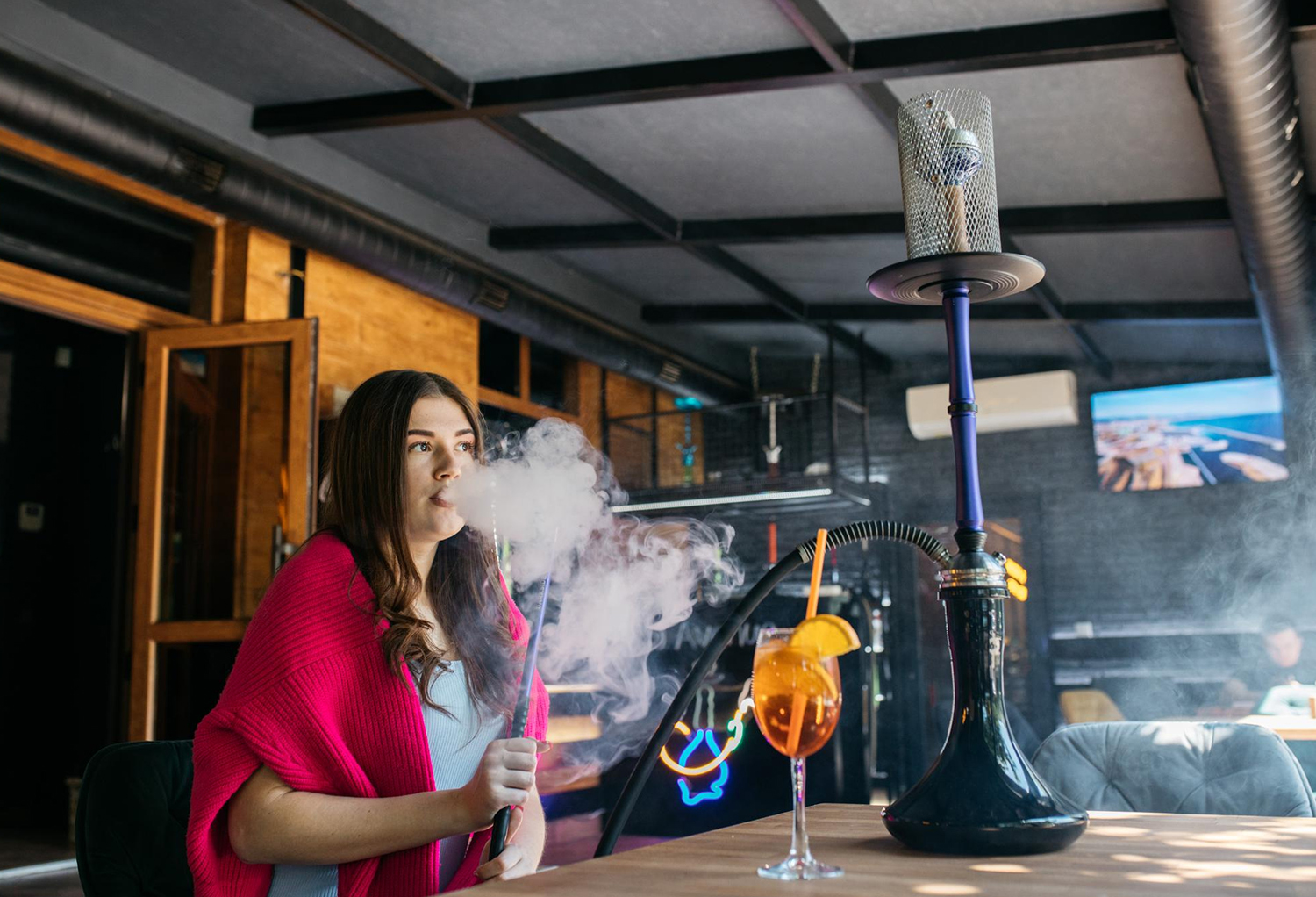  Bongs Wholesale California: The Best Suppliers for Your Smoke Shop