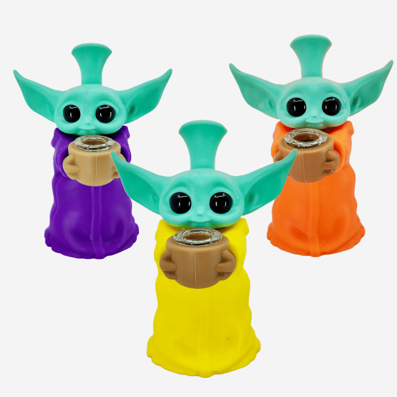 BABY YODA SILICONE WATERPIPE
