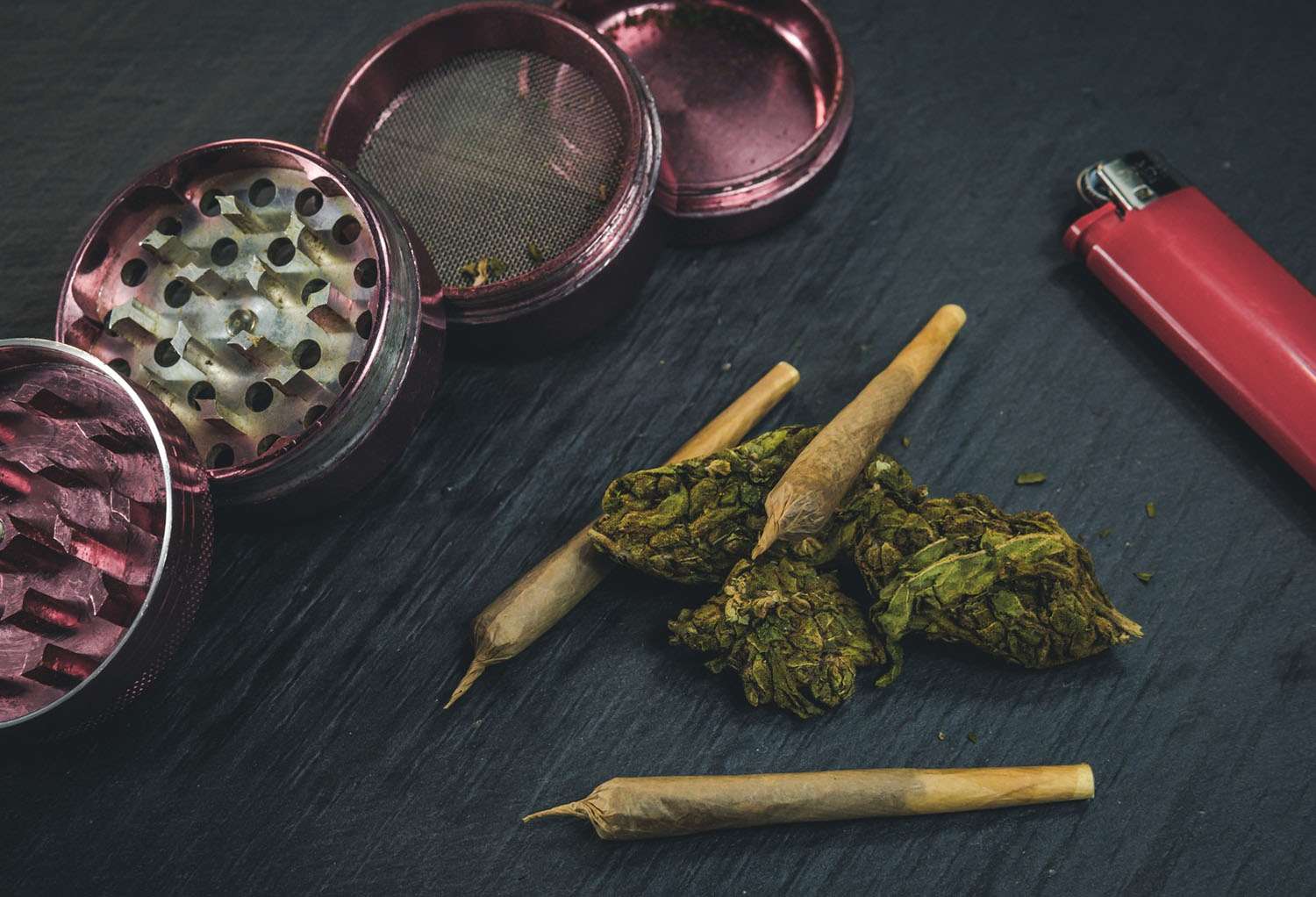 Pipe King Tobacco Wholesale LA smoke weed bong